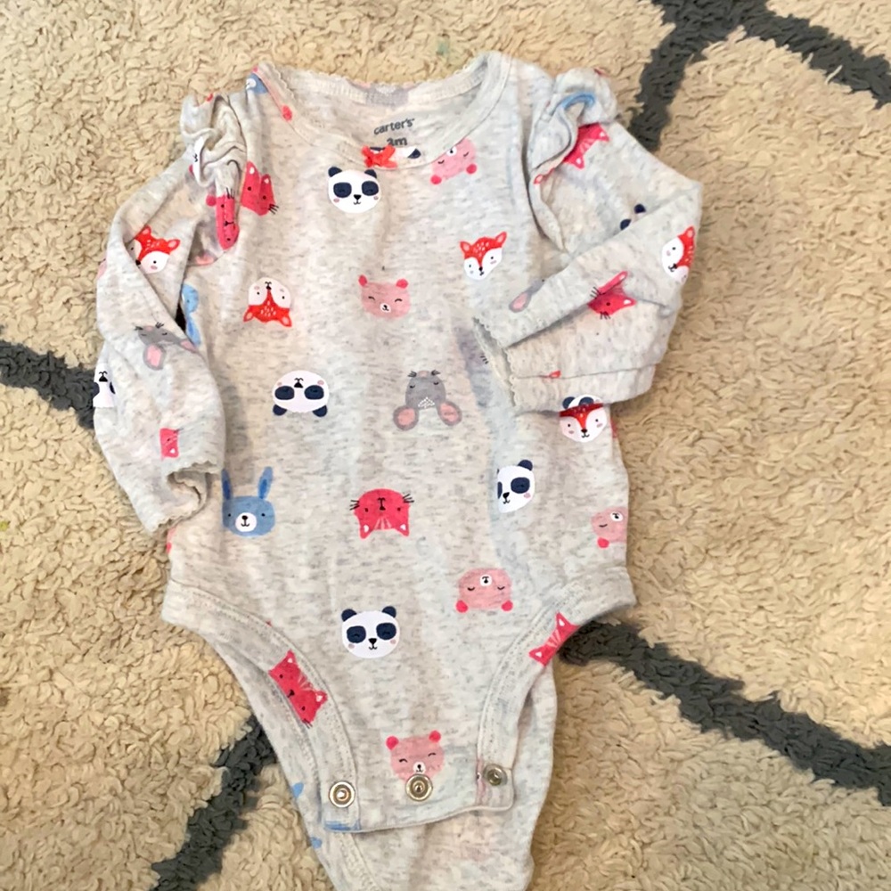 3M onesie baby girl Carters